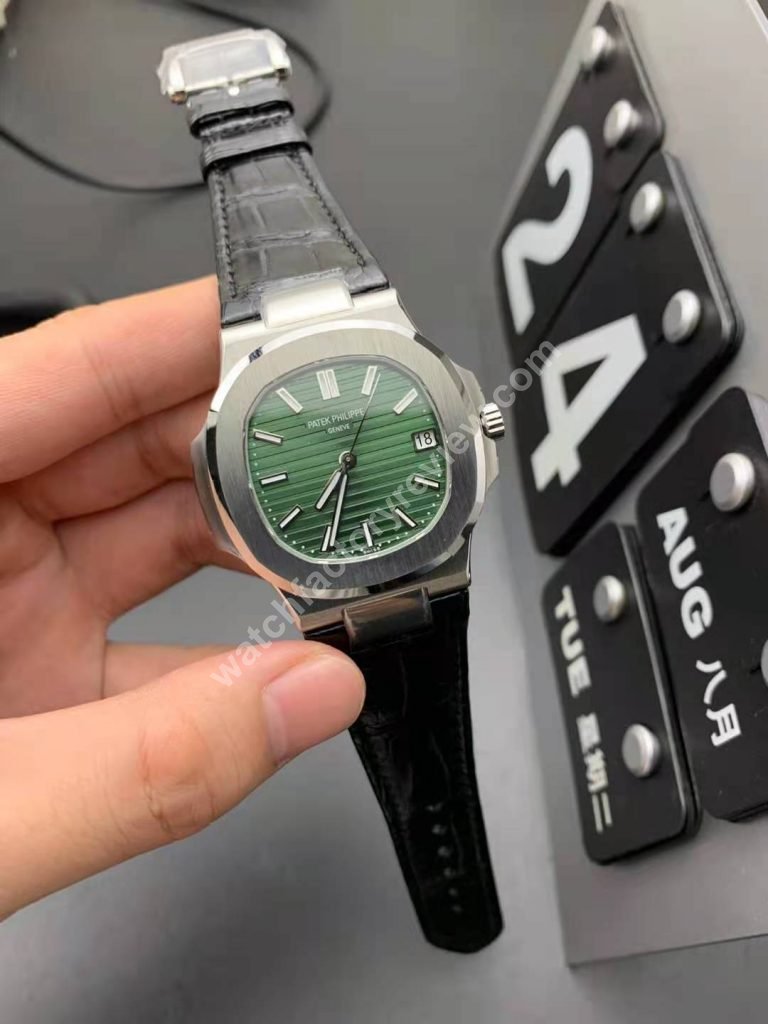 3KF Replica Patek Philippe Green Nautilus