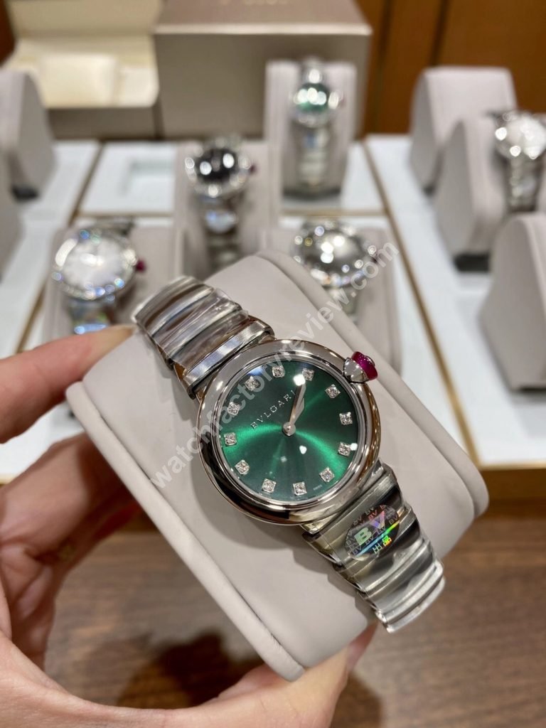 Elegant Ladies Luxury Watches: Top Picks & Reviews