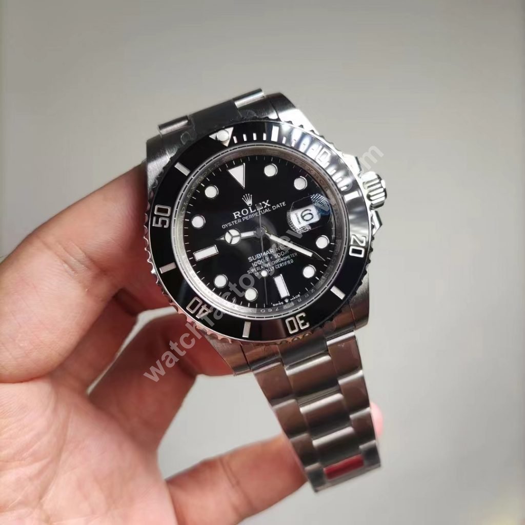 126610LN Black