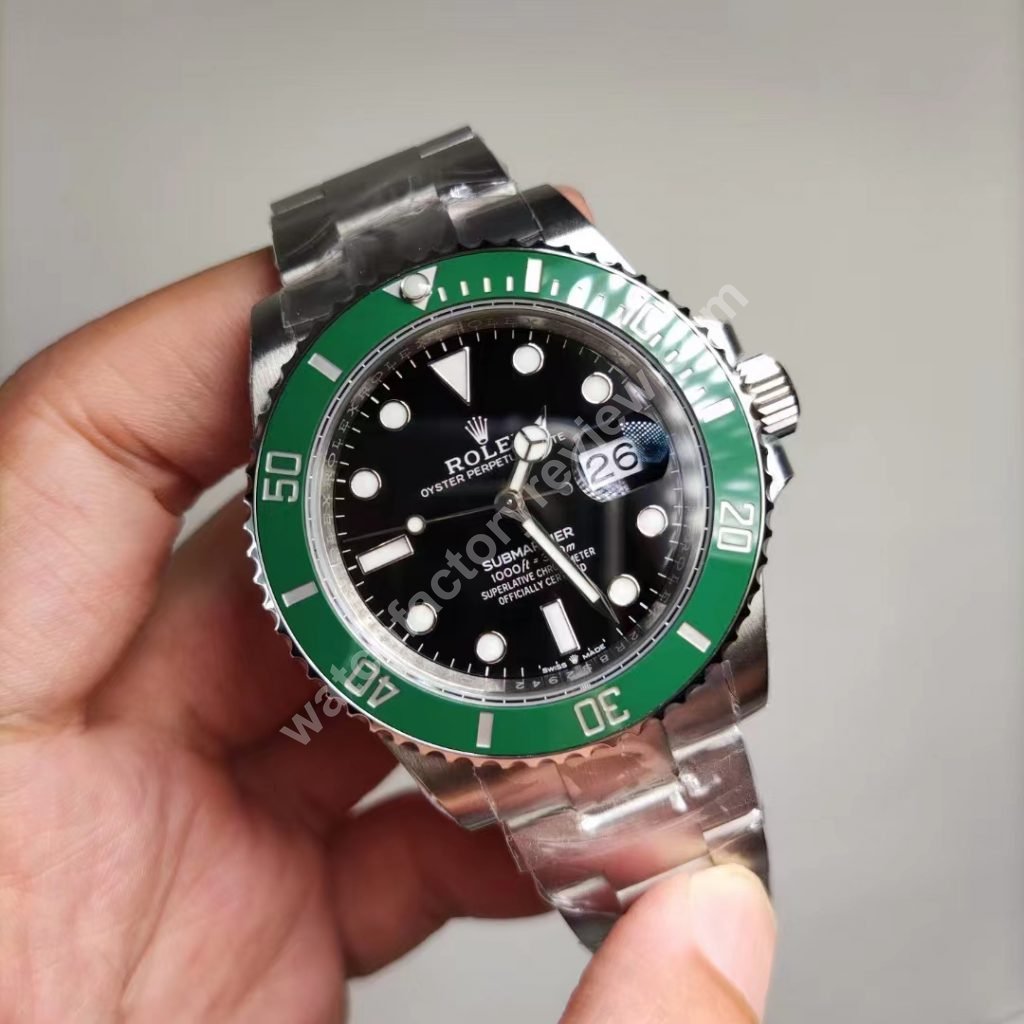 126610LV Submariner