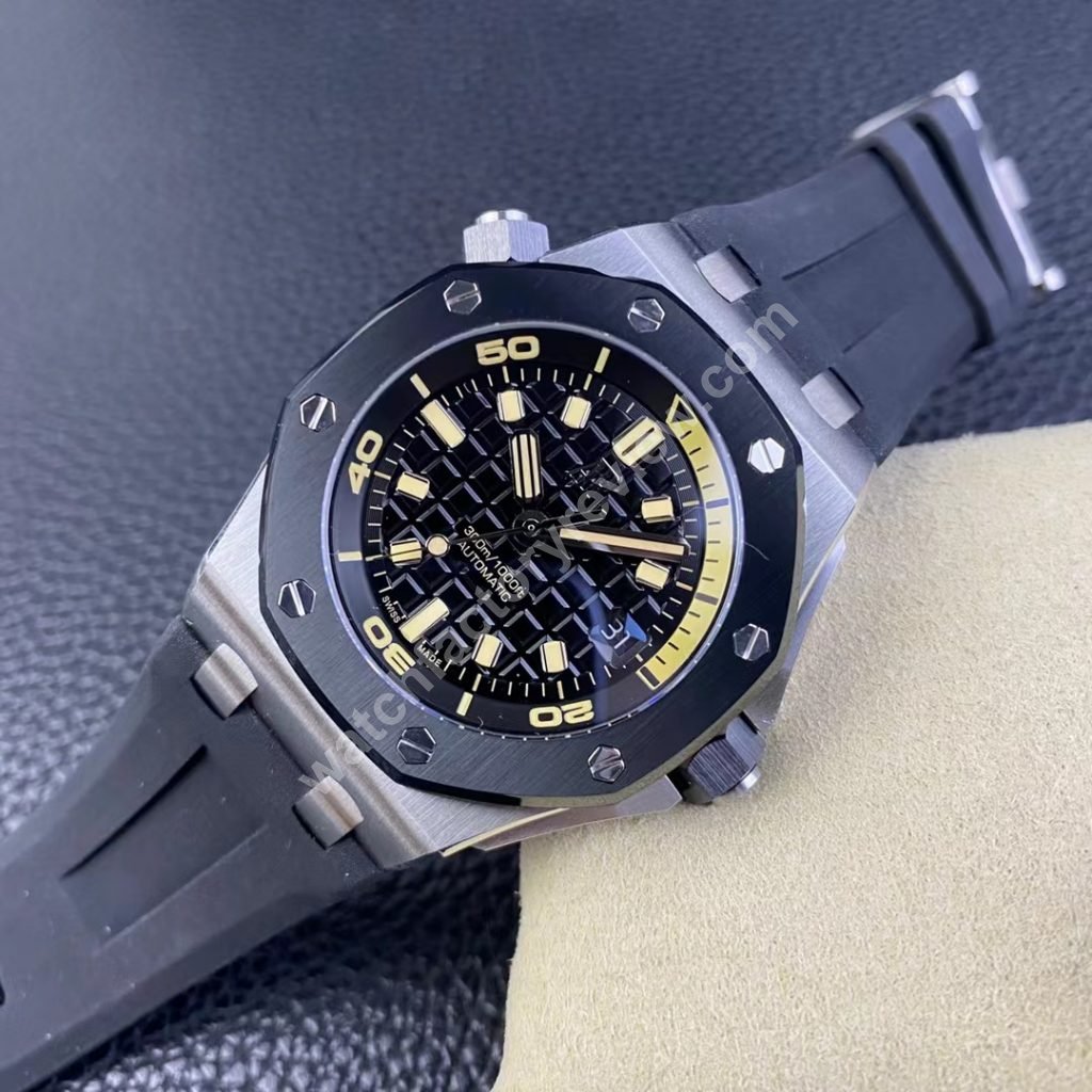Audemars Piguet ROO Diver 15720 Replica