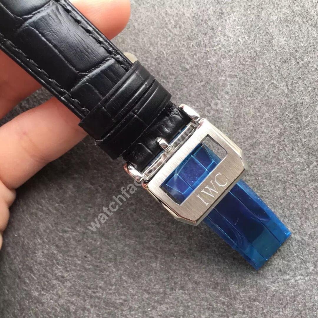 IWC Deployant Buckle
