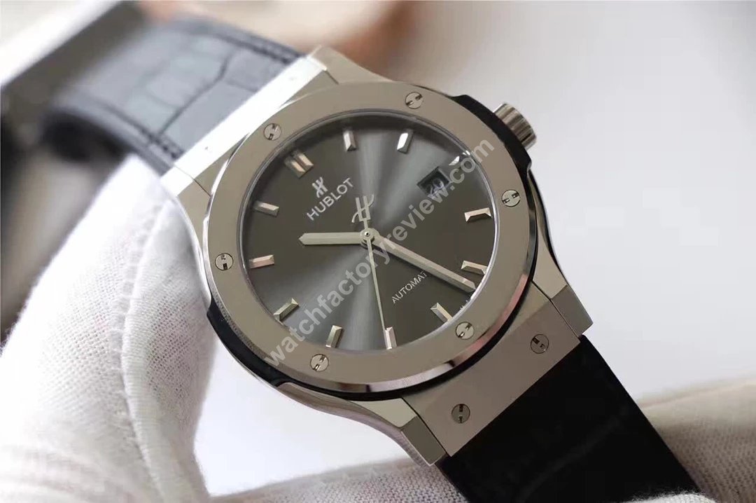 Hublot Classic Fusion Titanium Watch