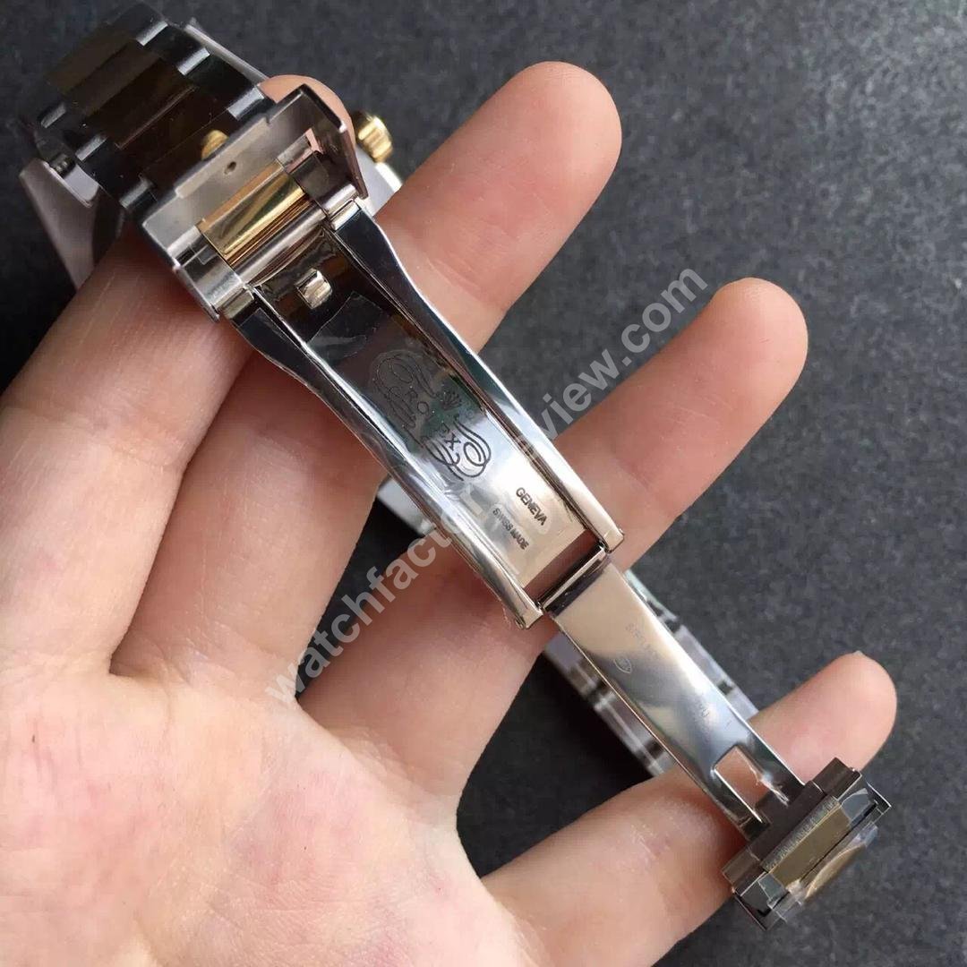 Rolex Submariner 116613LN Clasp