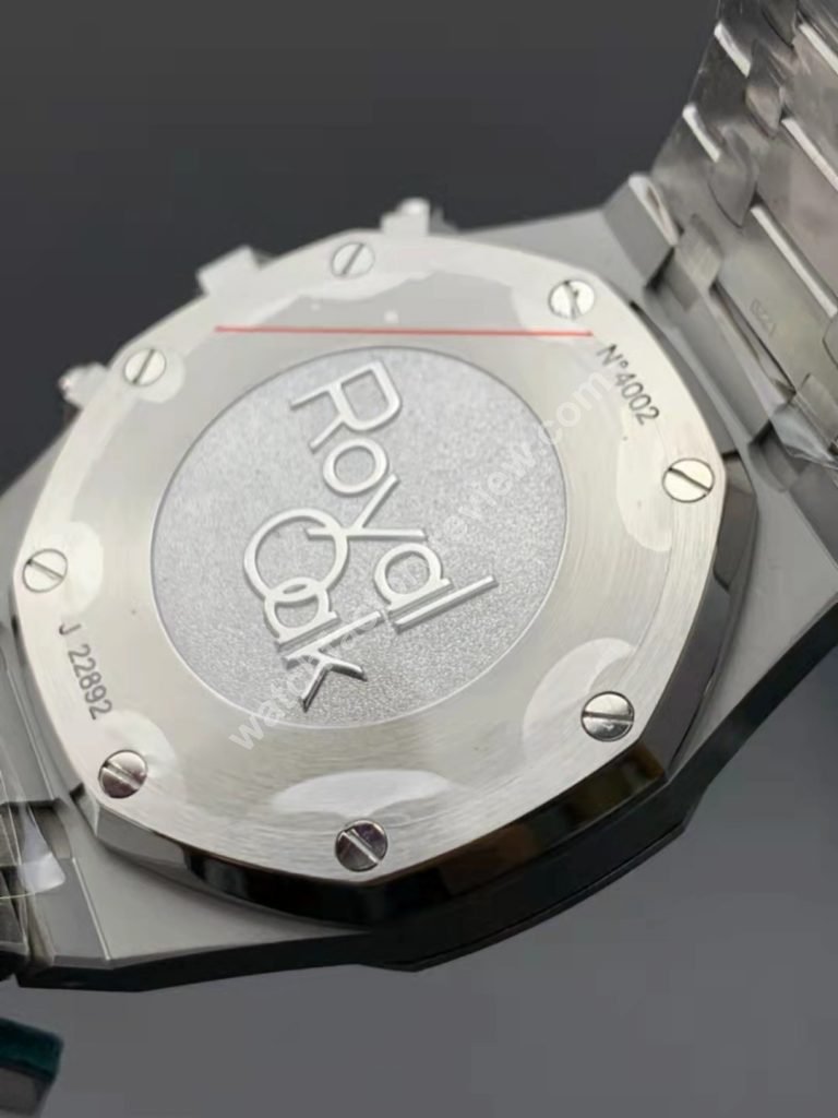 Audemars Piguet Royal Oak Chrono White Case Back
