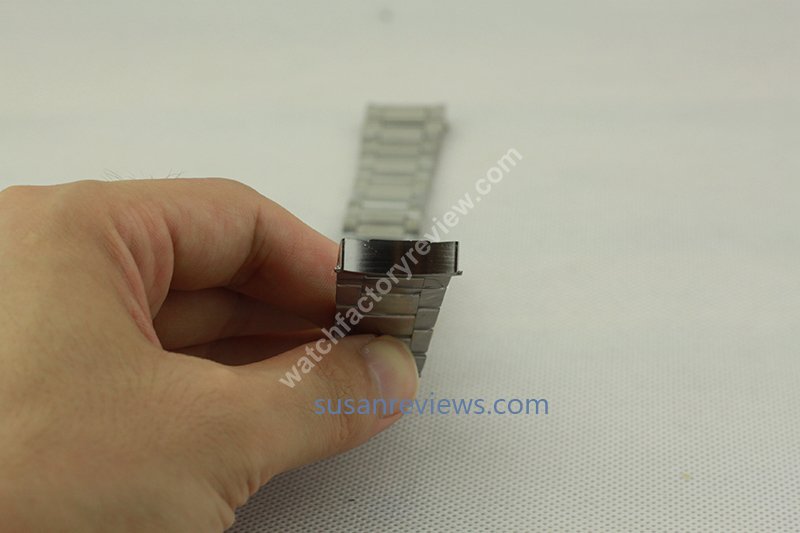Omega Bracelet End