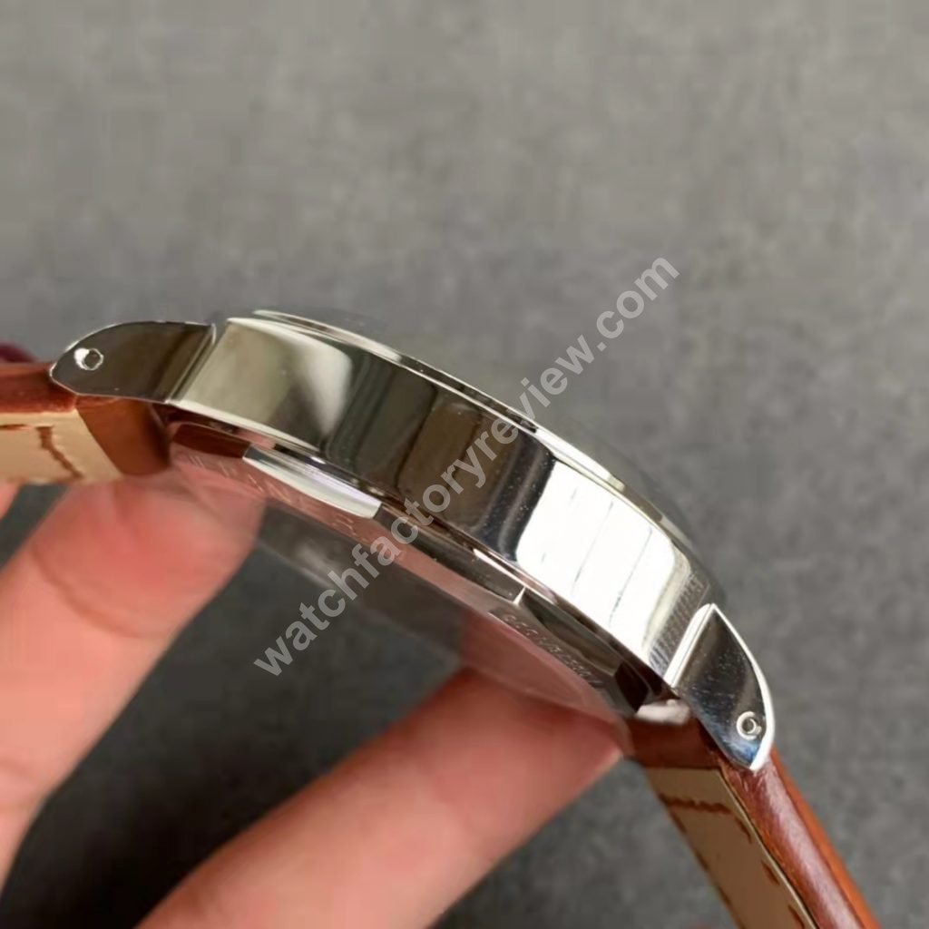 PAM 111 Case
