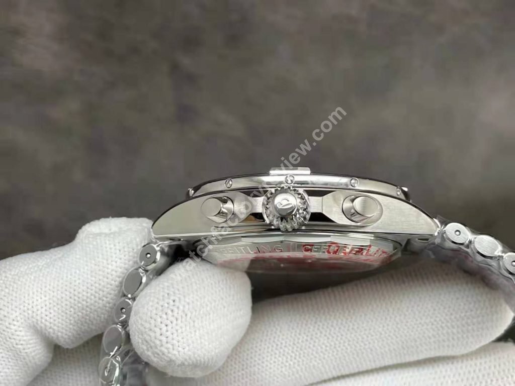 Breitling Chronomat Crown
