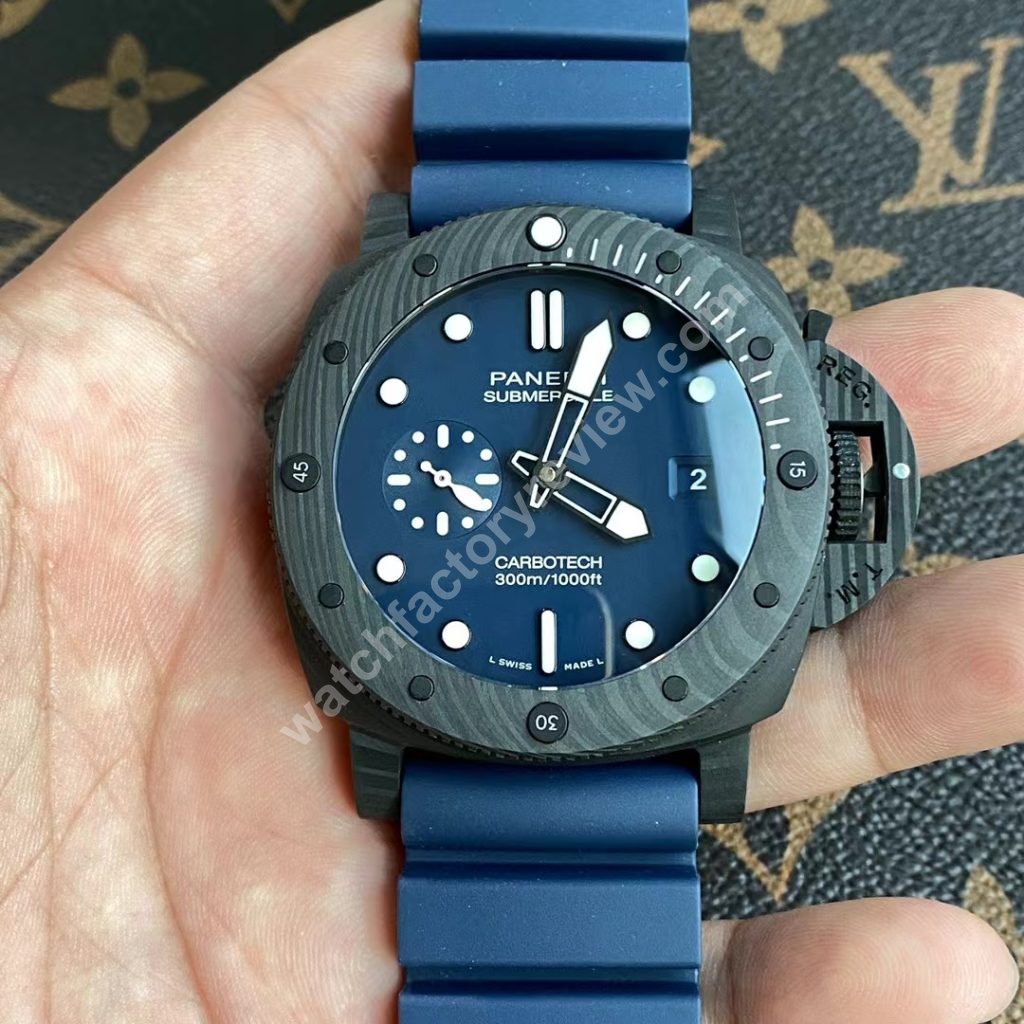 Replica Panerai Submersible PAM 1232 Blue Carbon Review