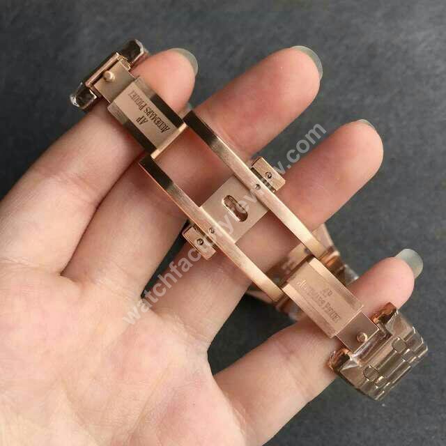 AP RG Clasp