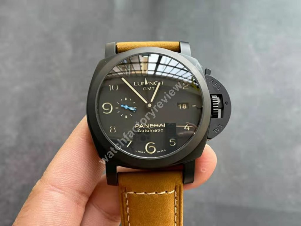 Panerai PAM 1441 Dial