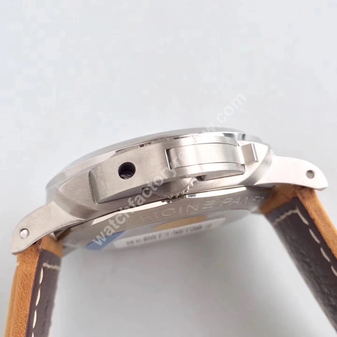 PAM 1351 Titanium Case