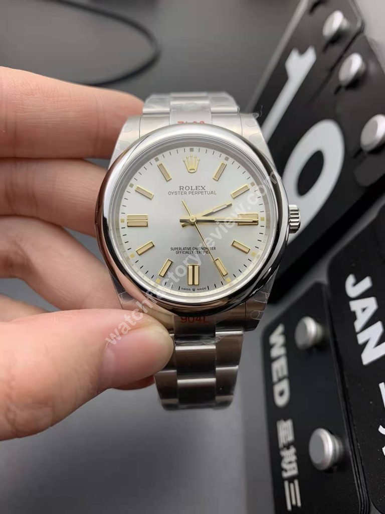 Rolex Oyster Perpetual 41mm 124300 Replica Review by GM Factory