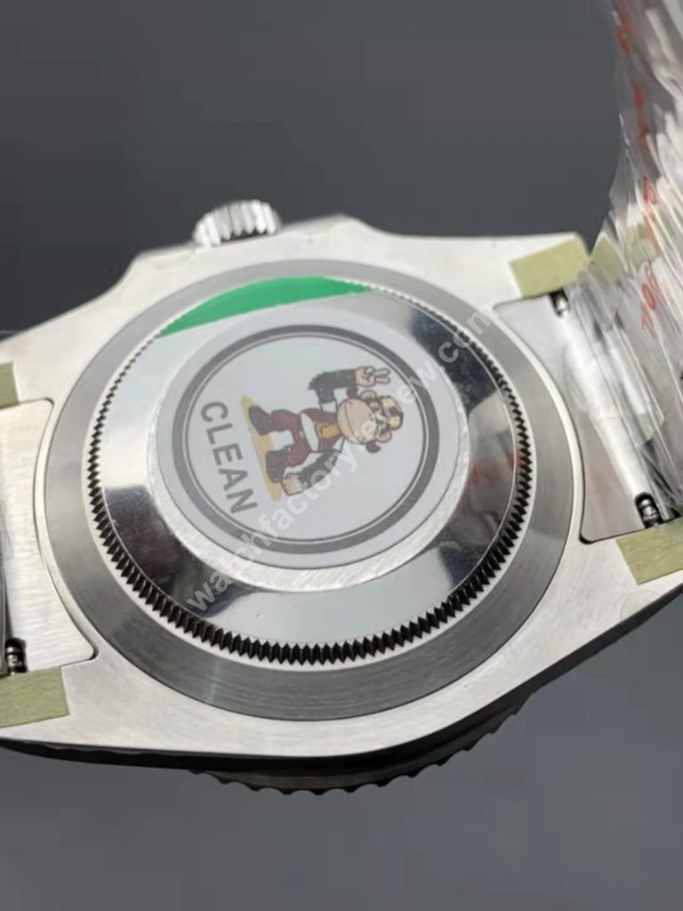Clean 114060 Case Back