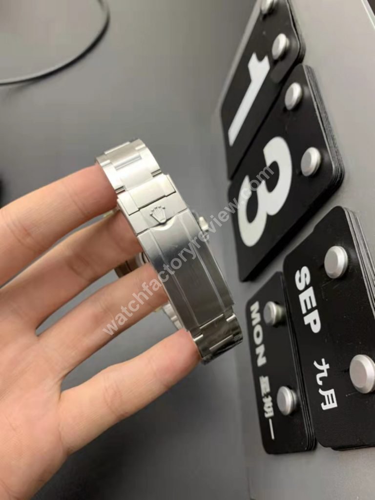 Clean 114060 Bracelet