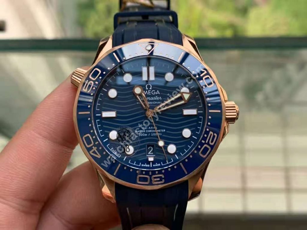 Replica Omega Seamaster 300m Diver Rose Gold Blue