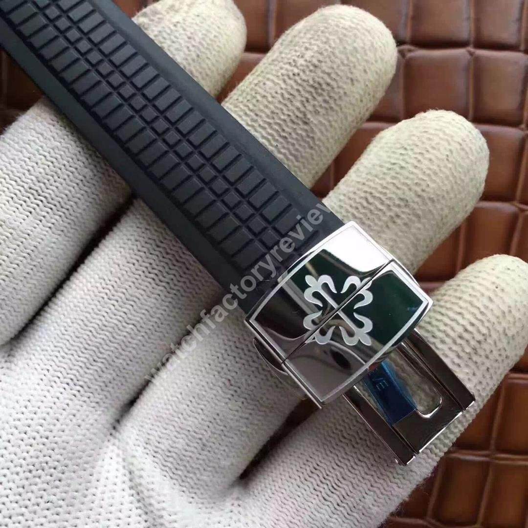 Patek Philippe Aquanaut 5167 Clasp