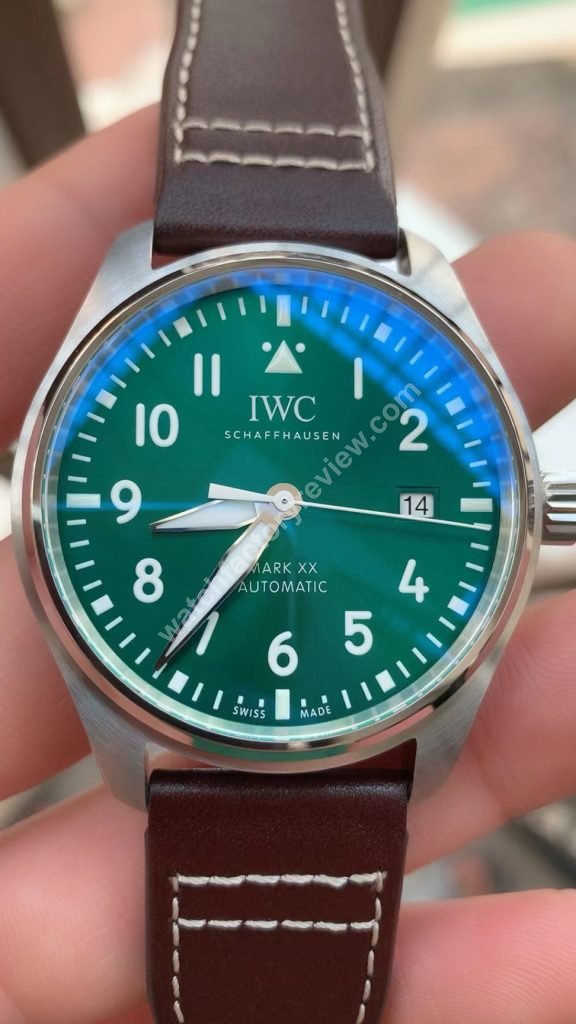 V7 Factory Mark XX Green Watch Review