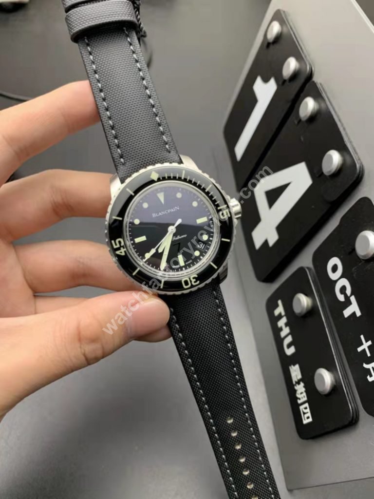 Blancpain Fifty Fathoms Nageurs de Combat Replica
