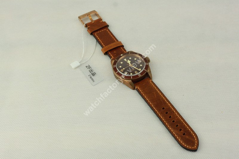 Z Factory Replica Tudor Black Bay Bronze with Brown Strap Review