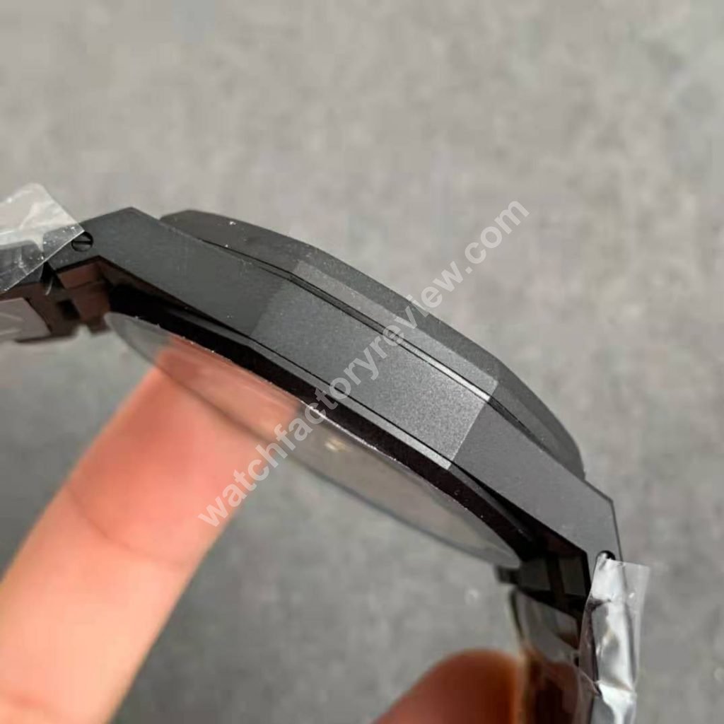 Audemars Piguet 15500 DLC Case