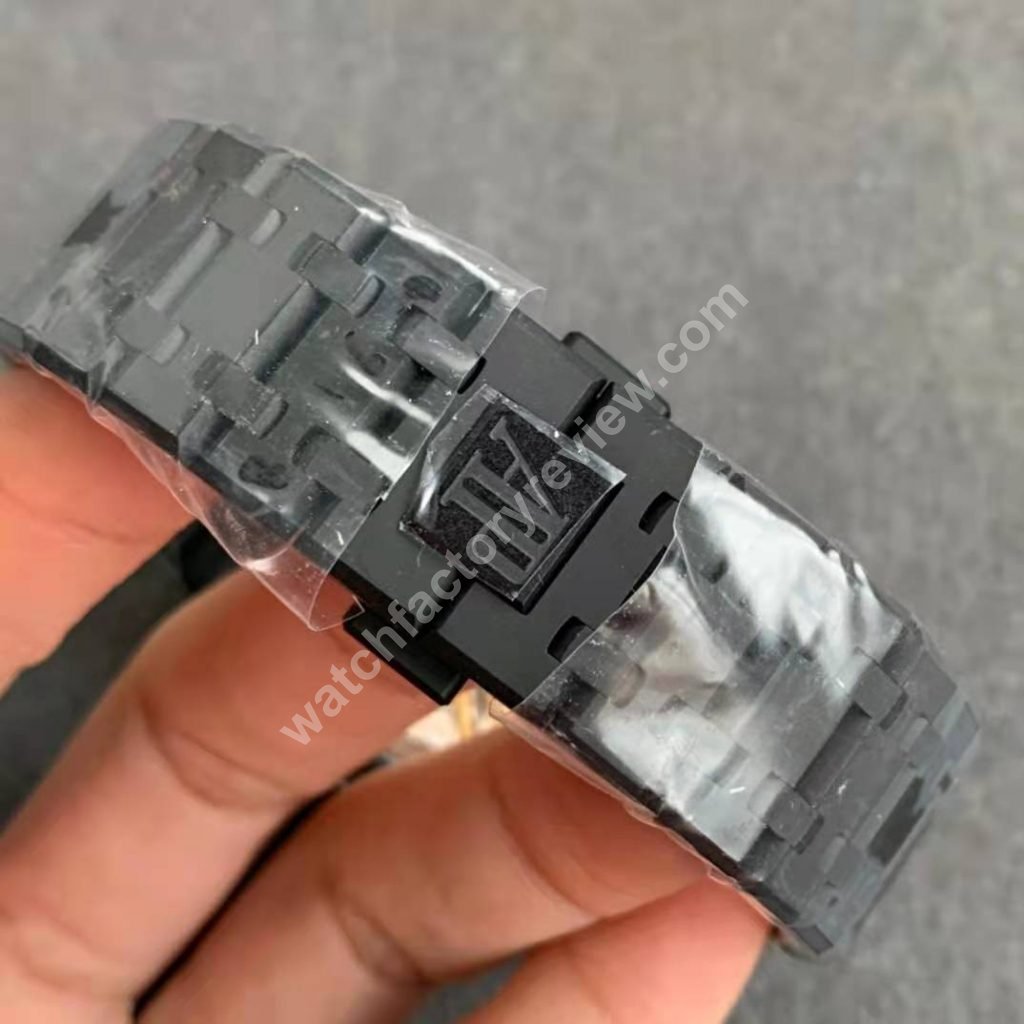 Audemars Piguet 15500 DLC Bracelet